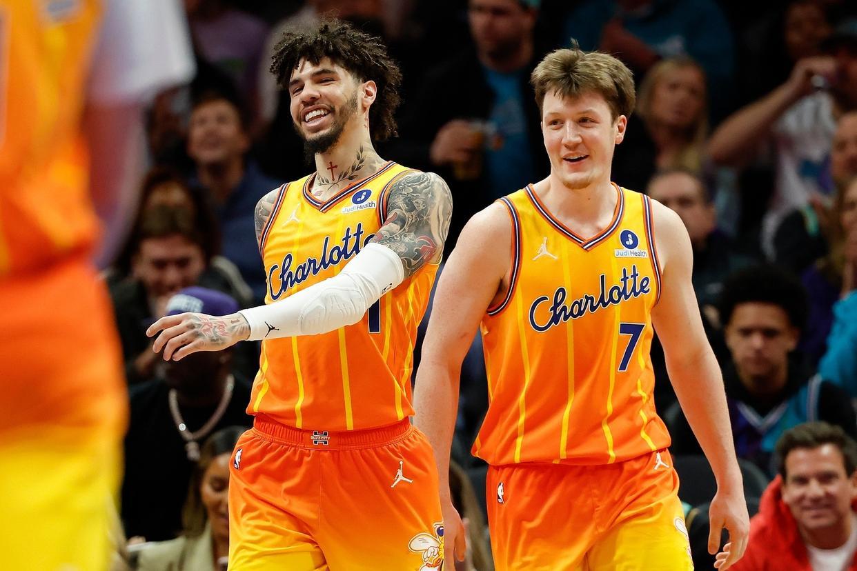 开云app-交易市场0操作！火箭队斯通摊牌：捡漏计划出炉！航天城后发制人